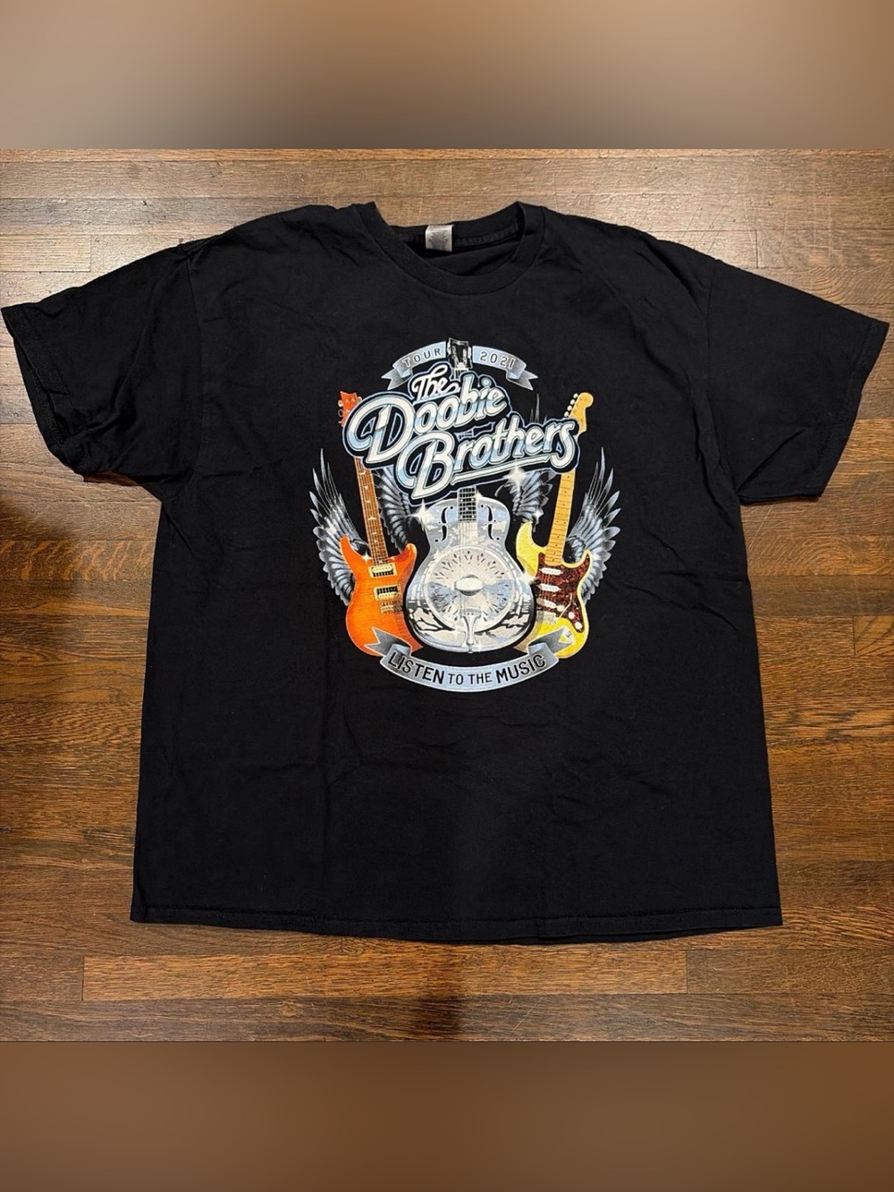 The Doobie Brothers Black Graphic 2021 Tour T-Shirt - Listen to the Music